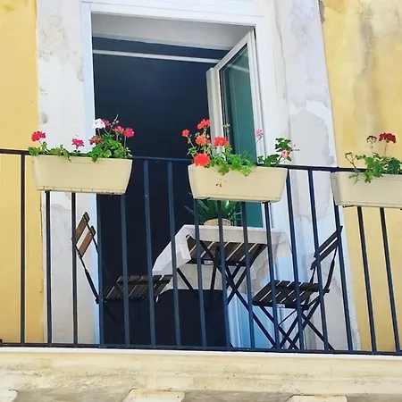Pensjonat Ortigia Syrakuzy